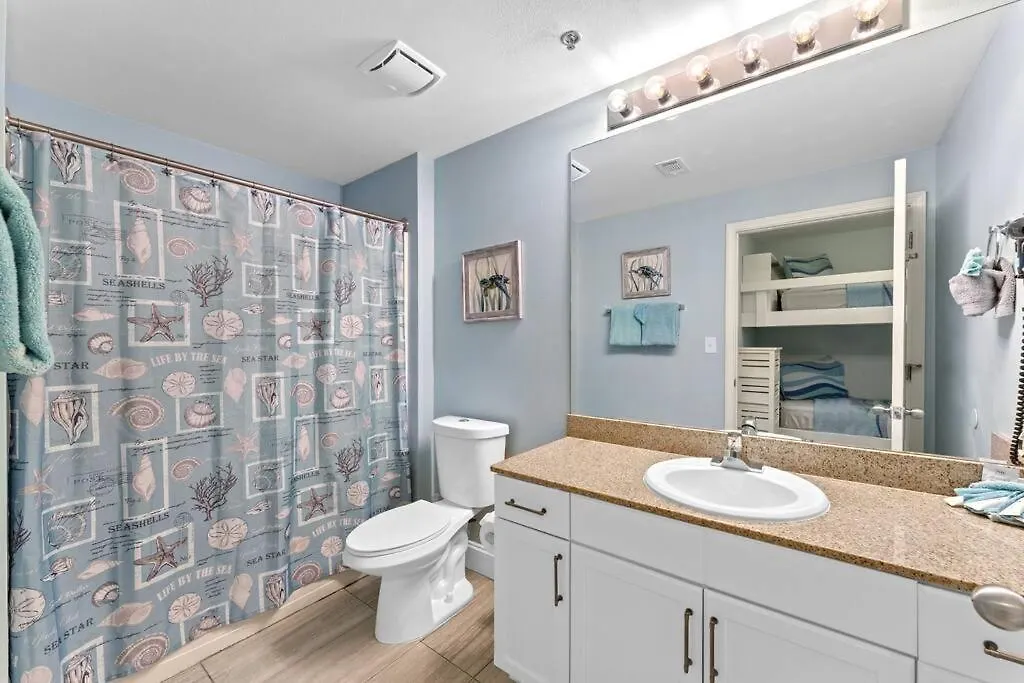 Beautiful Panama City Beach Condo- Ocean View!