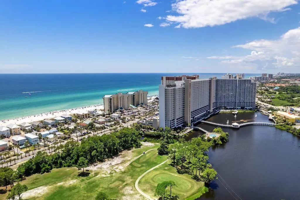 Beautiful Panama City Beach Condo- Ocean View!