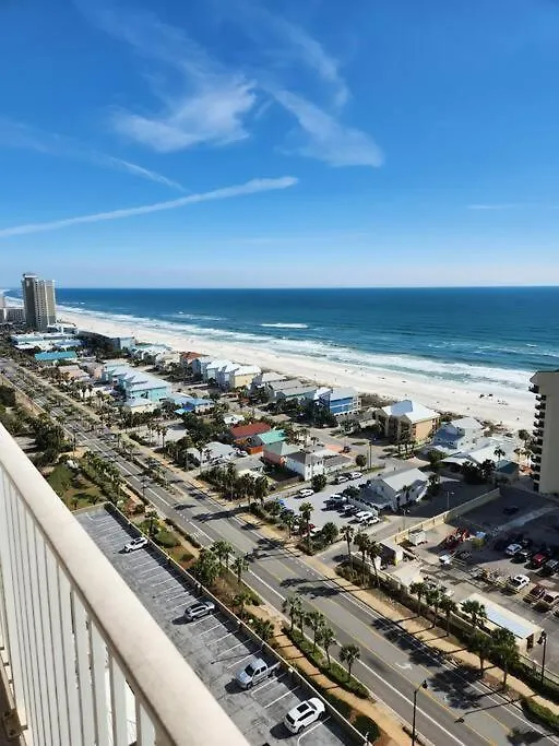 Beautiful Panama City Beach Condo- Ocean View! Apartment
